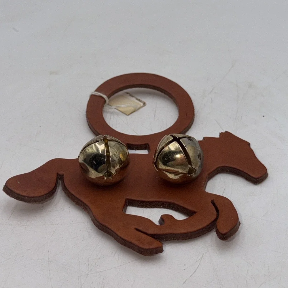 Vintage Leather Horse Door Hanger With Sleigh Bells 7
